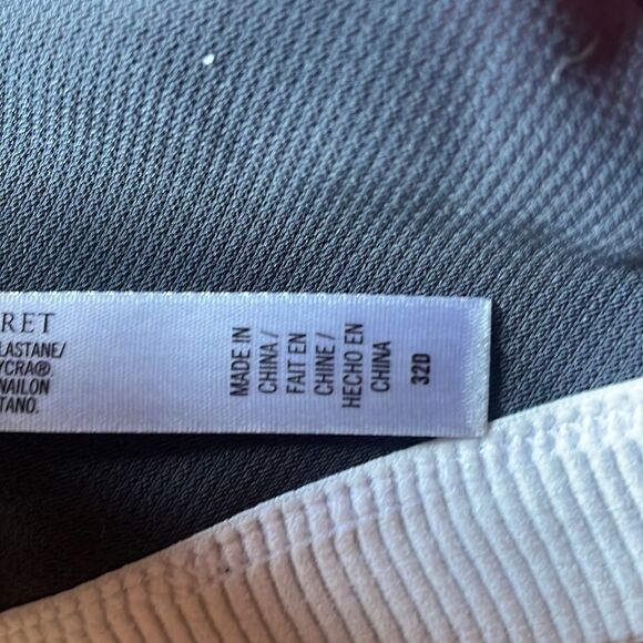 Victoria Secret front zip sexy mesh Sports Bra - Picture 7 of 13